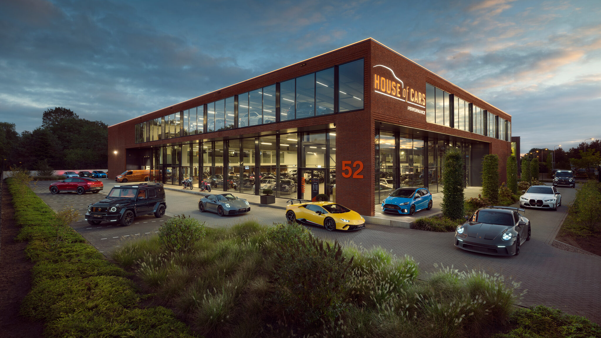 House-of-cars-Home-pand